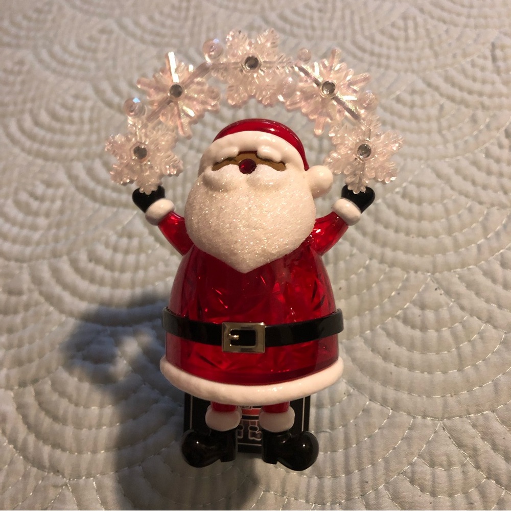 Santa and Snowflakes Lighted Wallflower Plug In Bath & Body Works